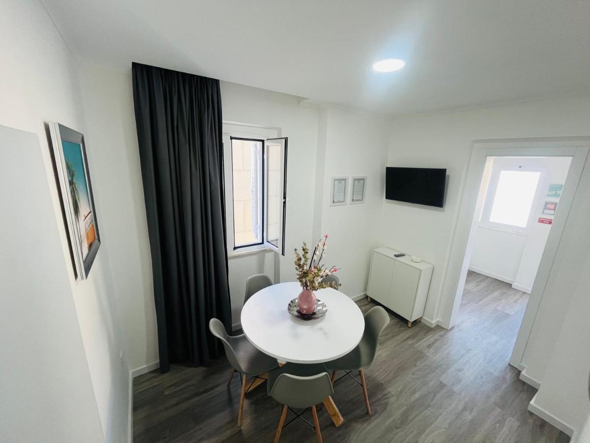 קוסטה דה קפאריקה Lisbon Ocean Apartments מראה חיצוני תמונה