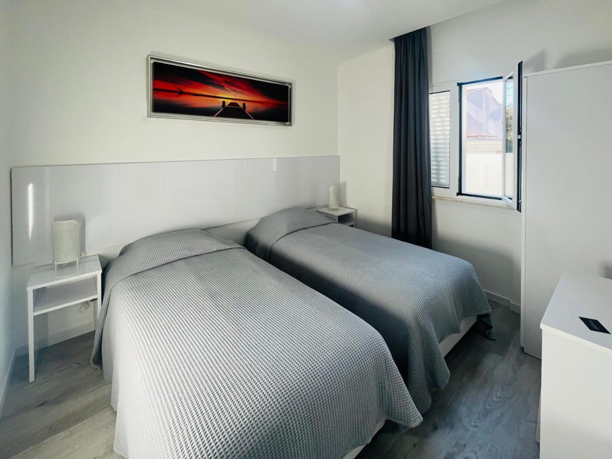 קוסטה דה קפאריקה Lisbon Ocean Apartments מראה חיצוני תמונה